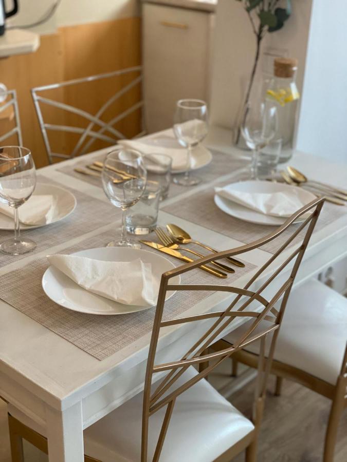 Vicky - New Apartment Centrum Srodmiescie وارسو المظهر الخارجي الصورة