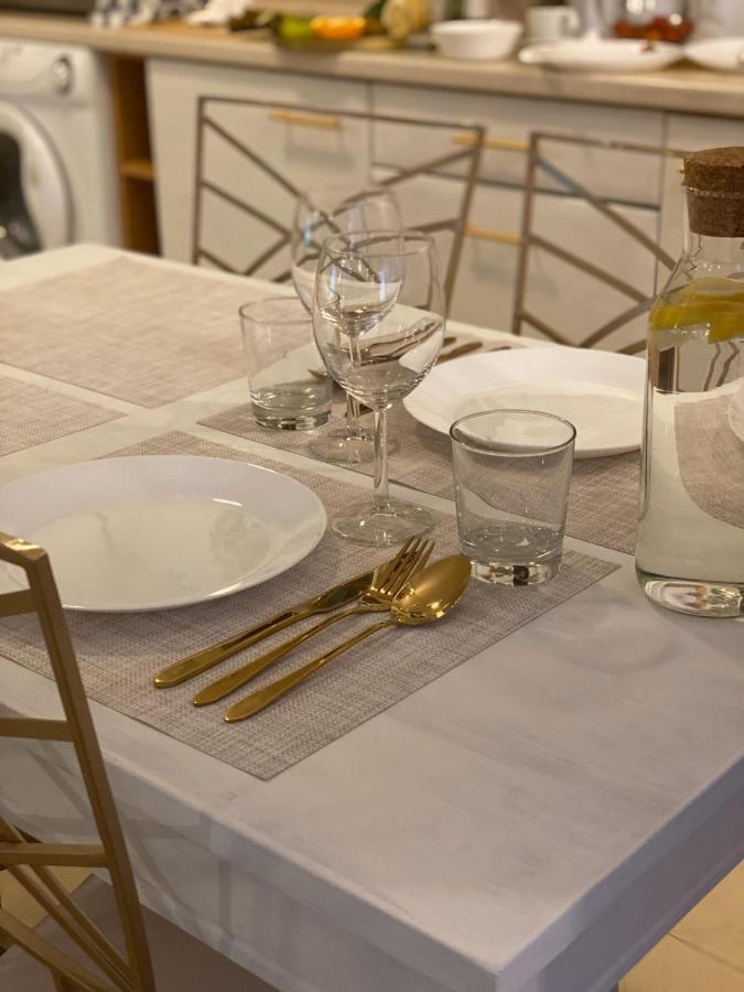 Vicky - New Apartment Centrum Srodmiescie وارسو المظهر الخارجي الصورة